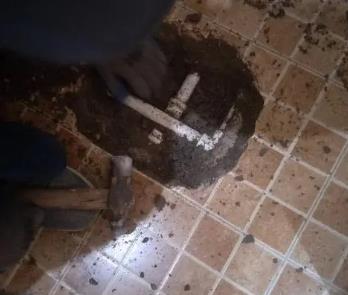 涟源卫生间漏水维修公司为您分享下卫生间渗水如何处理及注意事项